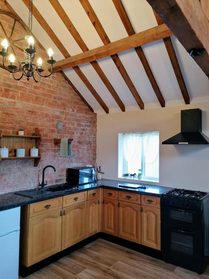וודהול ספא Poplar Cottage מראה חיצוני תמונה